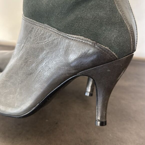 Gianni Bini Marlow Suede Leather Gray/Green Knee-High Boots Women's Size 6M GUC - Picture 10 of 14